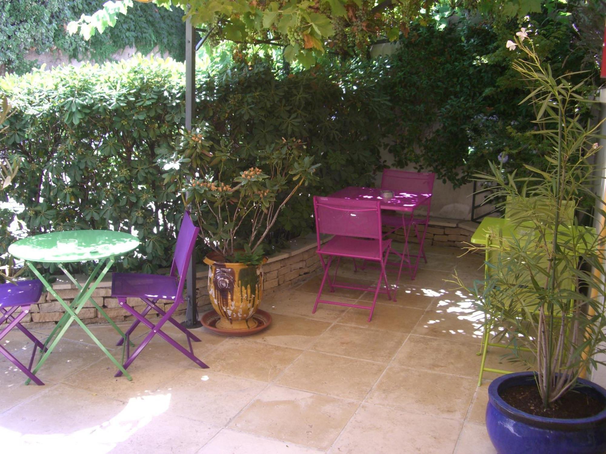 Logis Hotel Du Midi Salon-de-Provence Exteriör bild